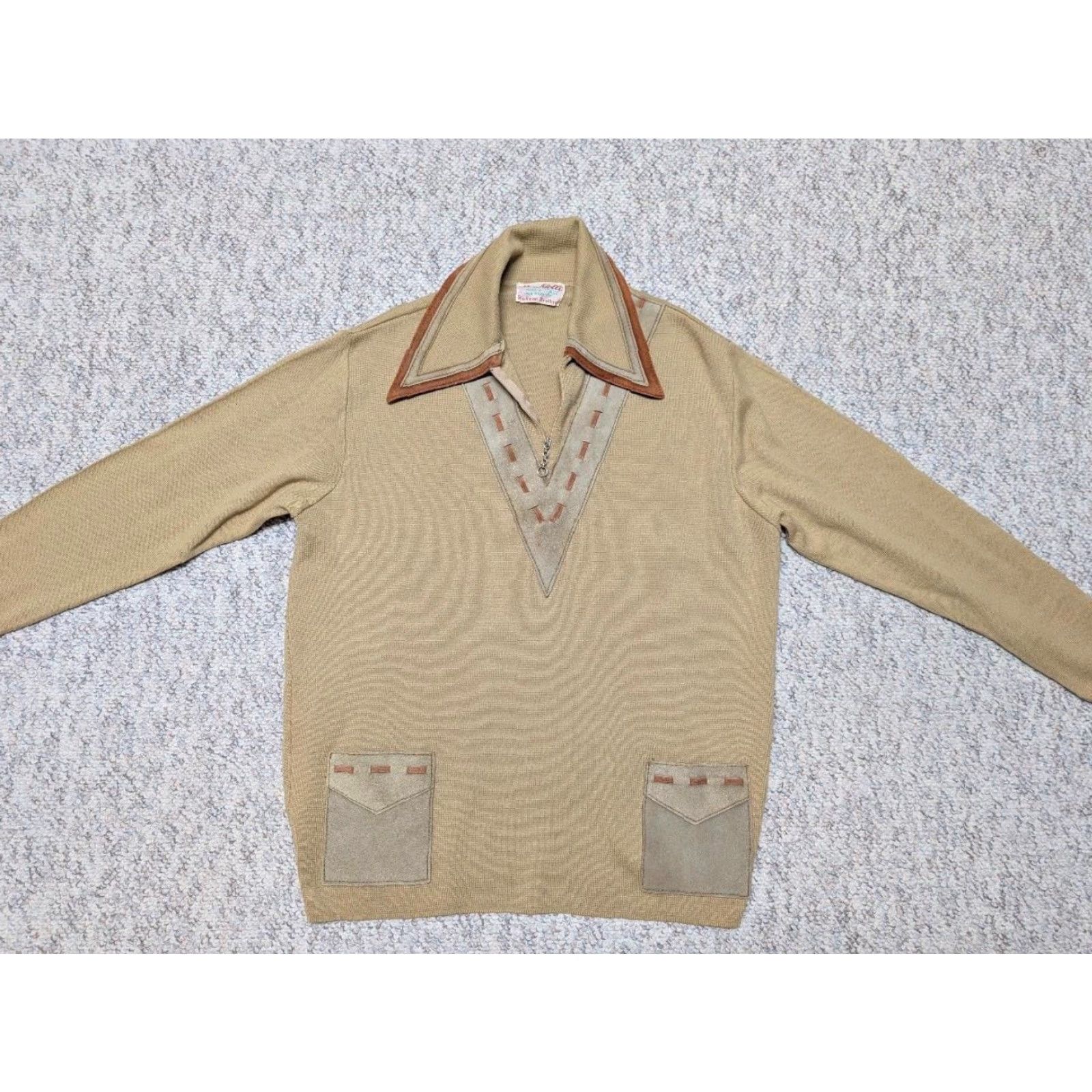 Vintage VINTAGE Richman Brothers Sweater ITALY Wool Tan M Leather Trim WIDE LAPEL Mens Pullover Long Sleeve Knit Neck Zip 1960s Size US M / EU 48-50 / 2 - 4 Thumbnail