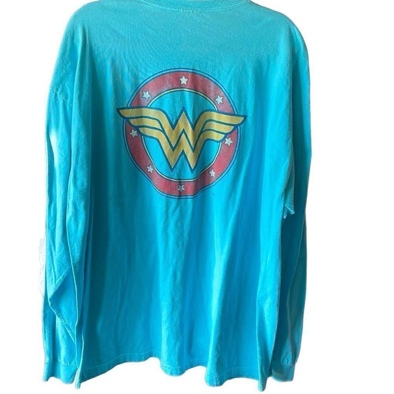 DC Comics Vintage wonder woman y2K shirt Size XXL / US 16-18 / IT 52-54 - 2 Thumbnail