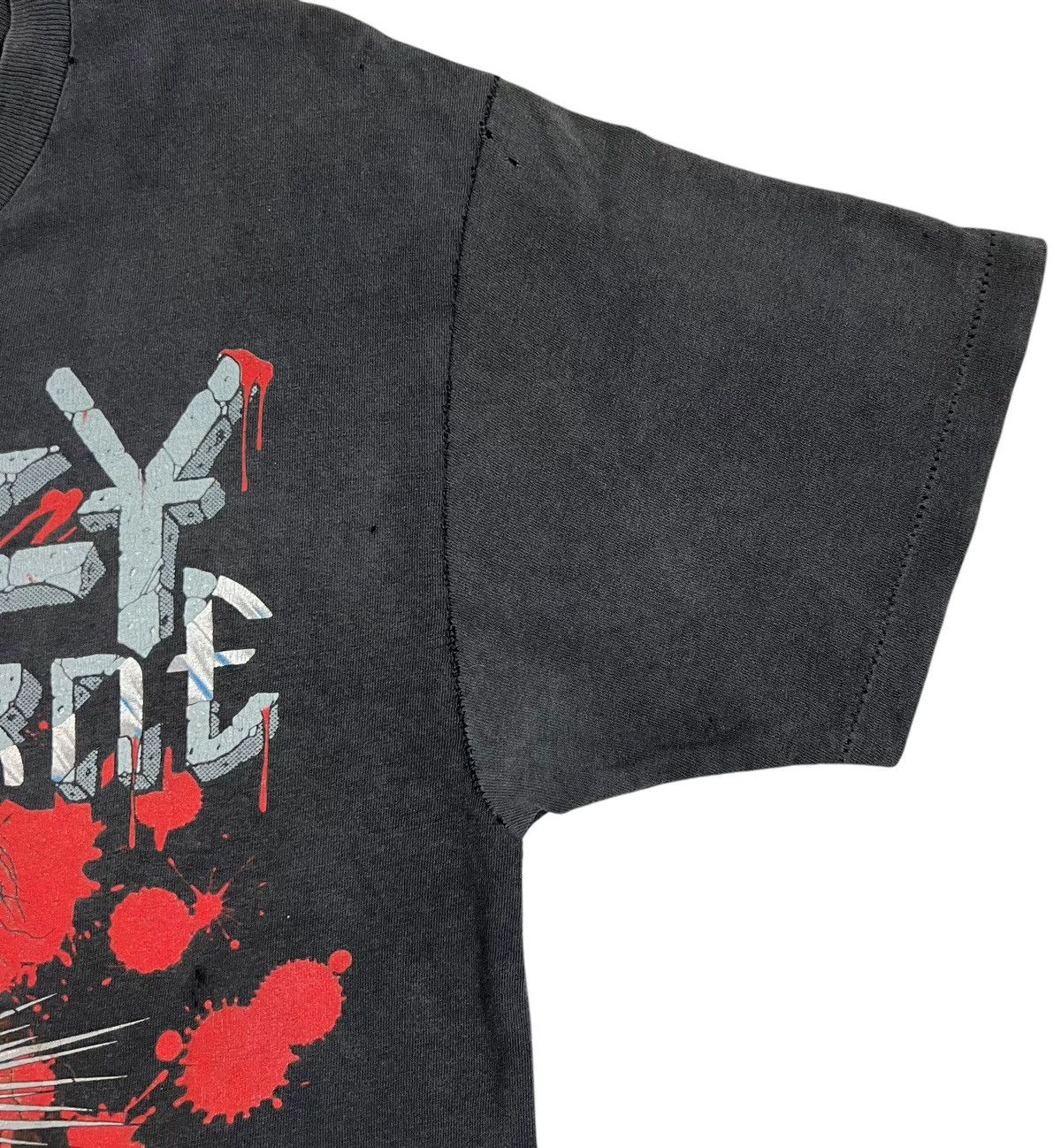 Band Tees × Ozzy Osbourne × Vintage 80s Vintage Ozzy Osbourne Destroyed tee Size US S / EU 44-46 / 1 - 5 Thumbnail