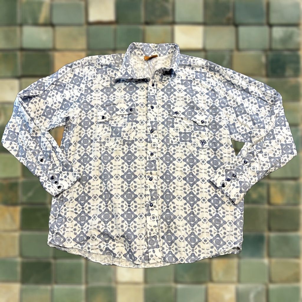 Ariat Ariat Long Sleeve Shirt Mens XL White Blue Damask Style Print Snap Button Button-Up Damask Multicolor XL Mens Size US XL / EU 56 / 4 - 1 Thumbnail
