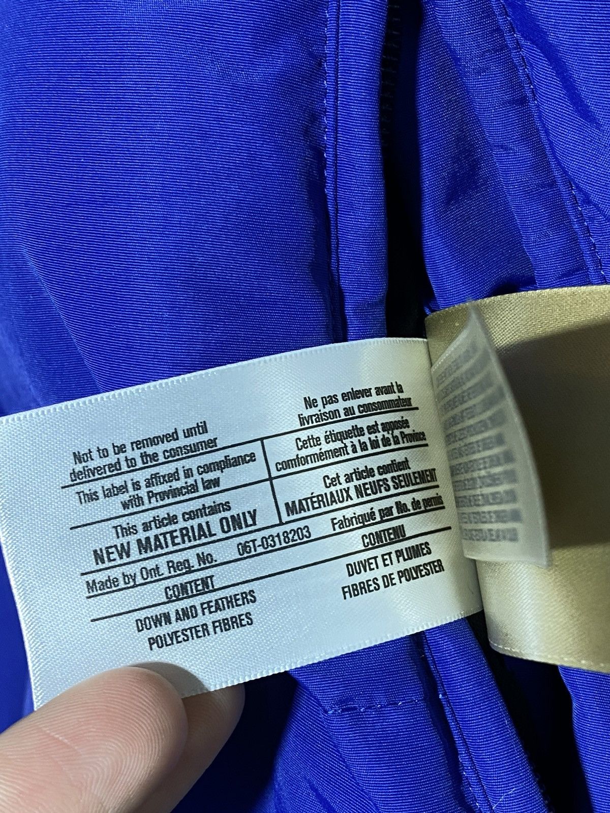 Burberry Burberry Detachable Sleeve Down Filled Jacket Royal Blue Size US M / EU 48-50 / 2 - 23 Thumbnail