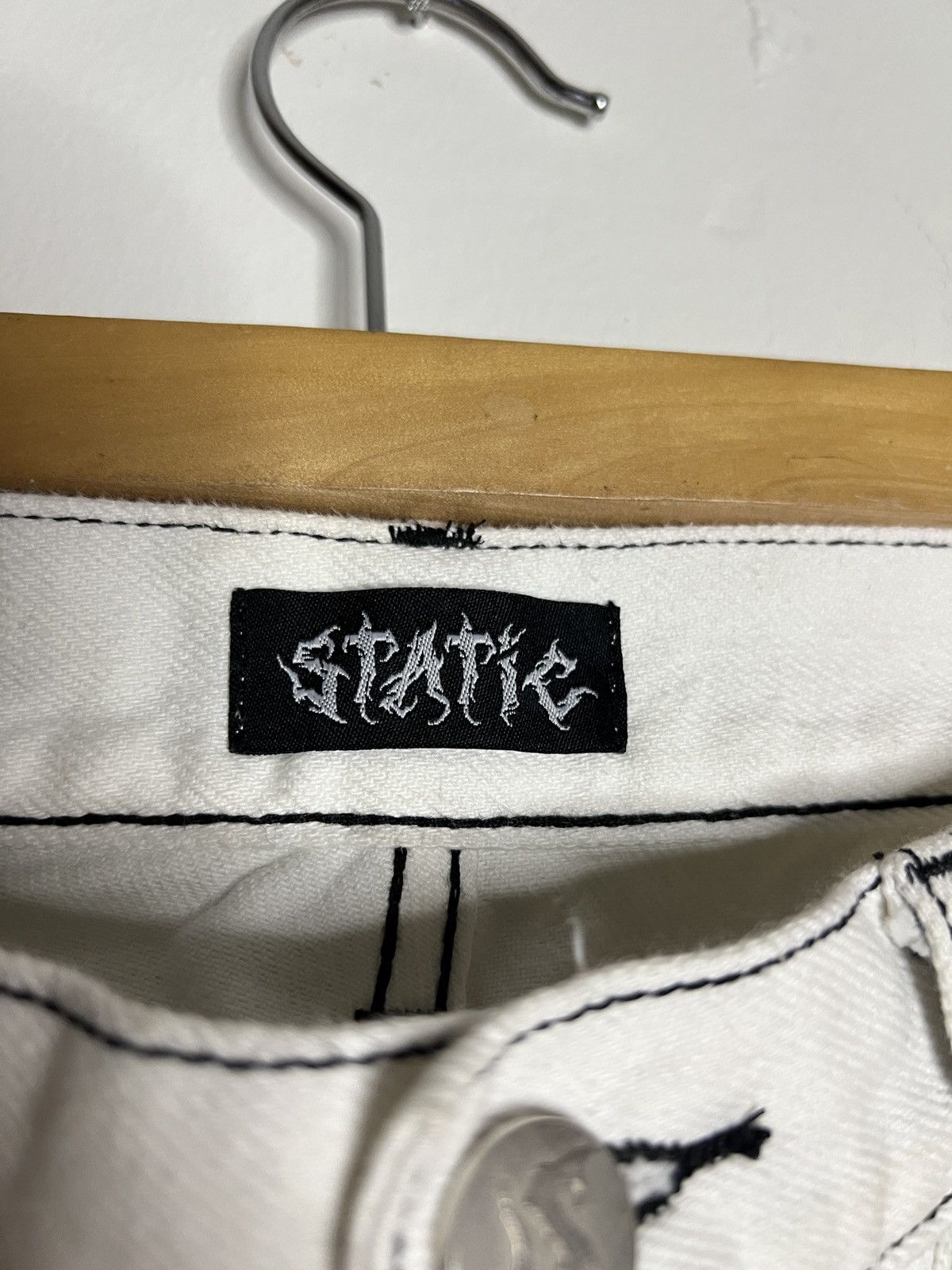 Other Static denim scripture white pants Size 30 check description Size US 30 / EU 46 - 3 Thumbnail
