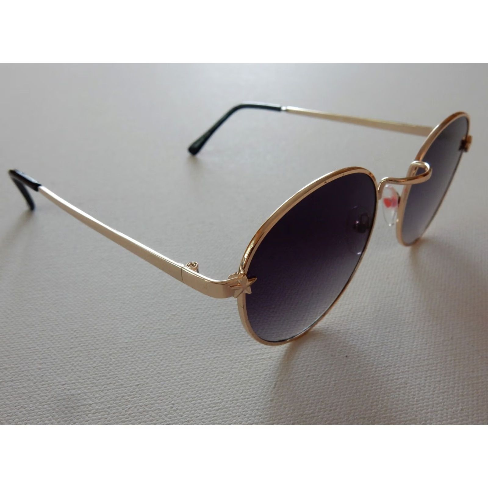 Betsey Johnson Betsey Johnson Sunglasses Women Size ONE SIZE - 3 Thumbnail