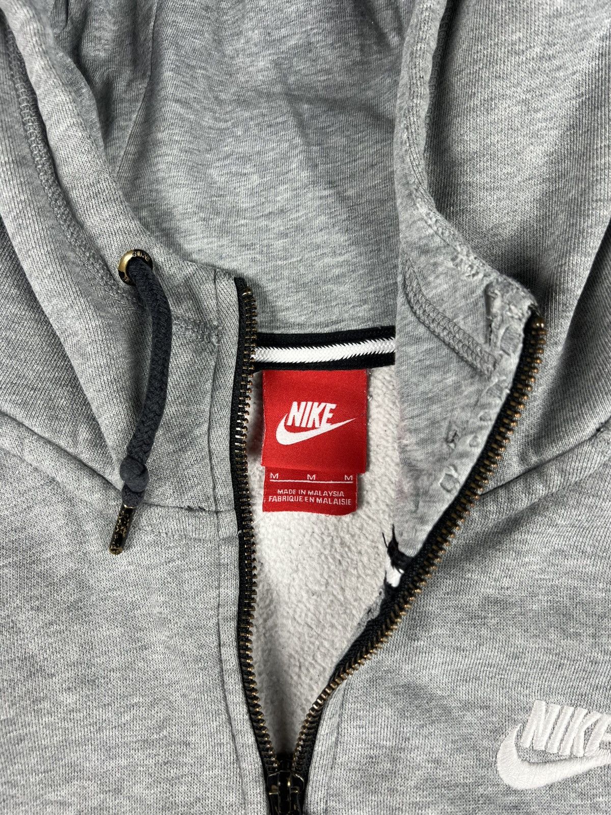 Nike Vintage Nike Tech Fleece Zip Up Swoosh Y2K Hoodie Size US M / EU 48-50 / 2 - 11 Thumbnail