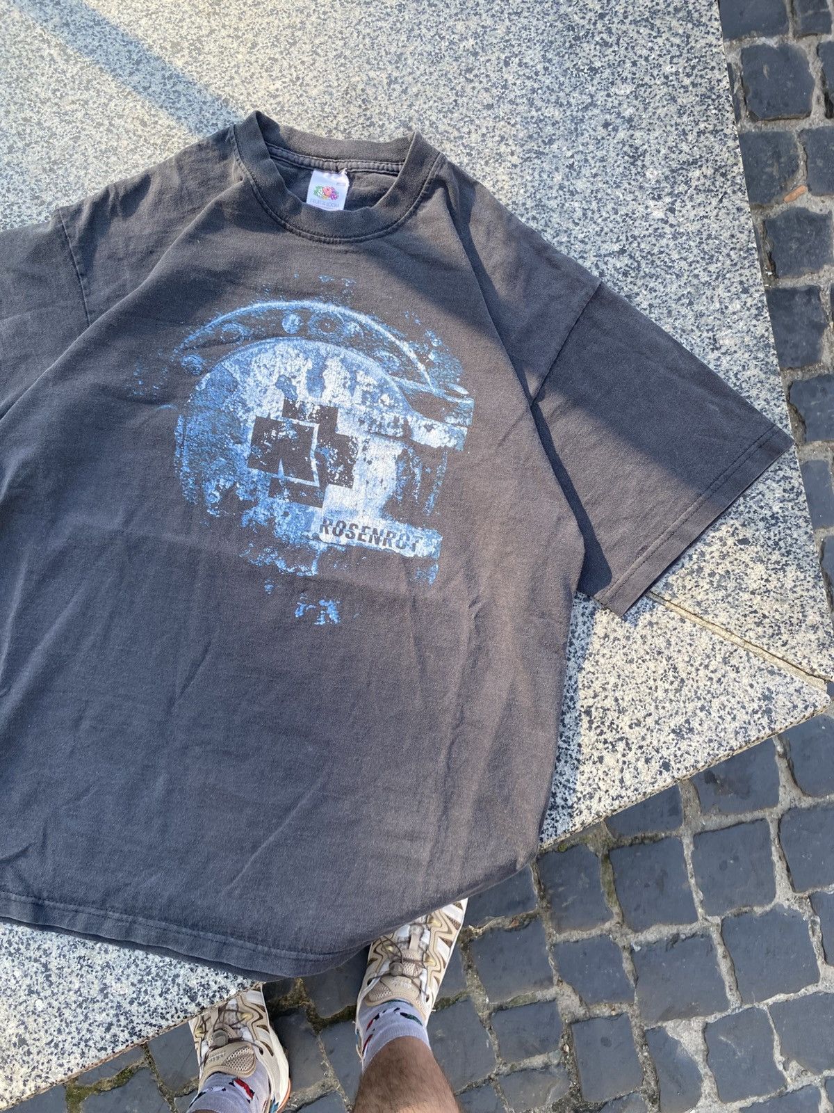 Band Tees Rammstein Vintage 00’s Tshirt Size US M / EU 48-50 / 2 - 2 Thumbnail