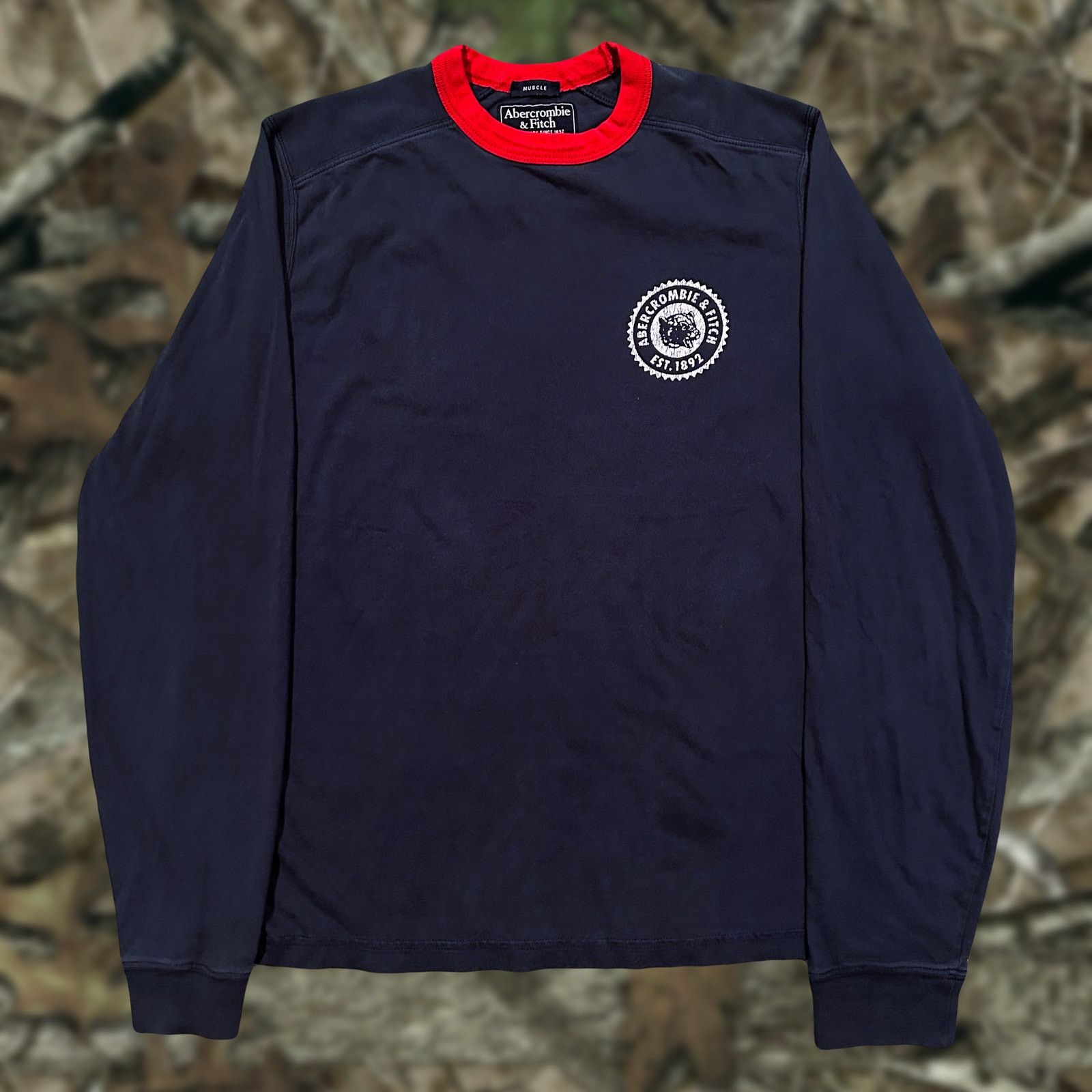 Abercrombie & Fitch Abercrombie & Fitch raglan sleeve bear long sleeve shirt Size US L / EU 52-54 / 3 - 1 Thumbnail