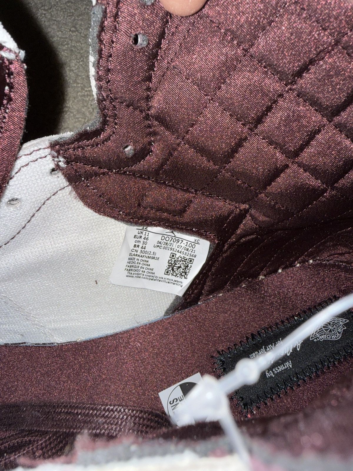 A Ma Maniere × Jordan Brand Jordan 1 Retro High OG Size US 12 / EU 45 - 10 Thumbnail
