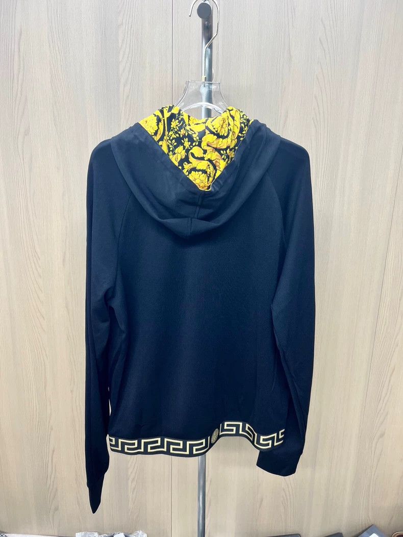 Versace Versace Phnom Penh Baroque hooded sweatshirt jacket Size XL / US 12-14 / IT 48-50 - 4 Thumbnail