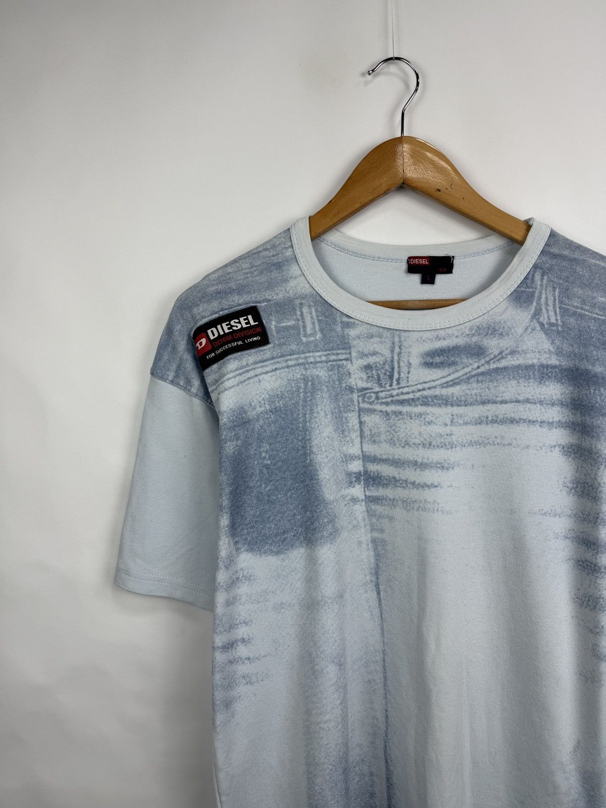 Diesel 🇺🇸 Vintage 90s Diesel Denim Division T-Shirt Retro Rare Hype Size US L / EU 52-54 / 3 - 3 Thumbnail