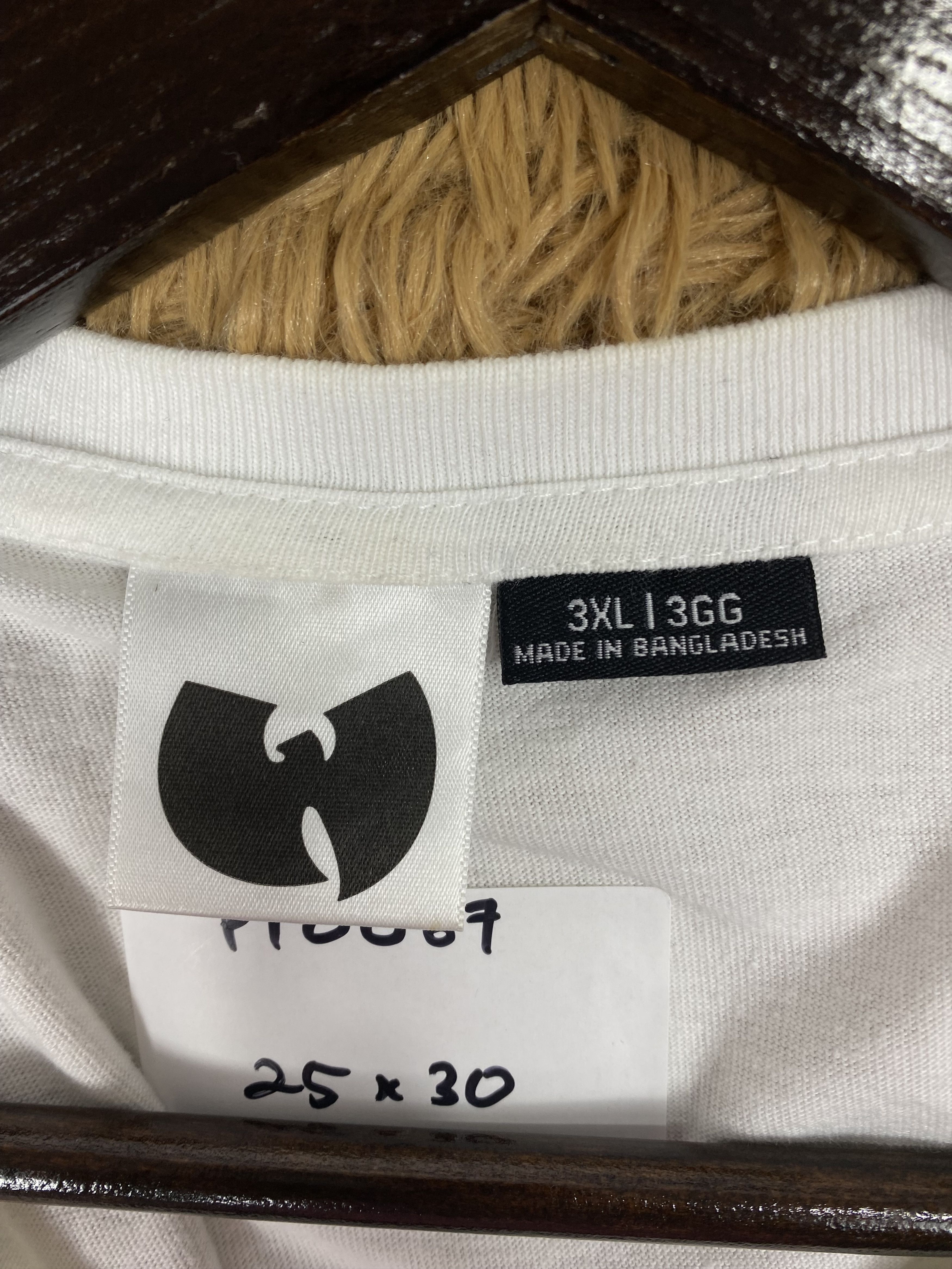 Wu-Tang Clan Vintage Wu-Tang Short Sleeve T-Shirts PT0067 Size US XXL / EU 58 / 5 - 7 Thumbnail