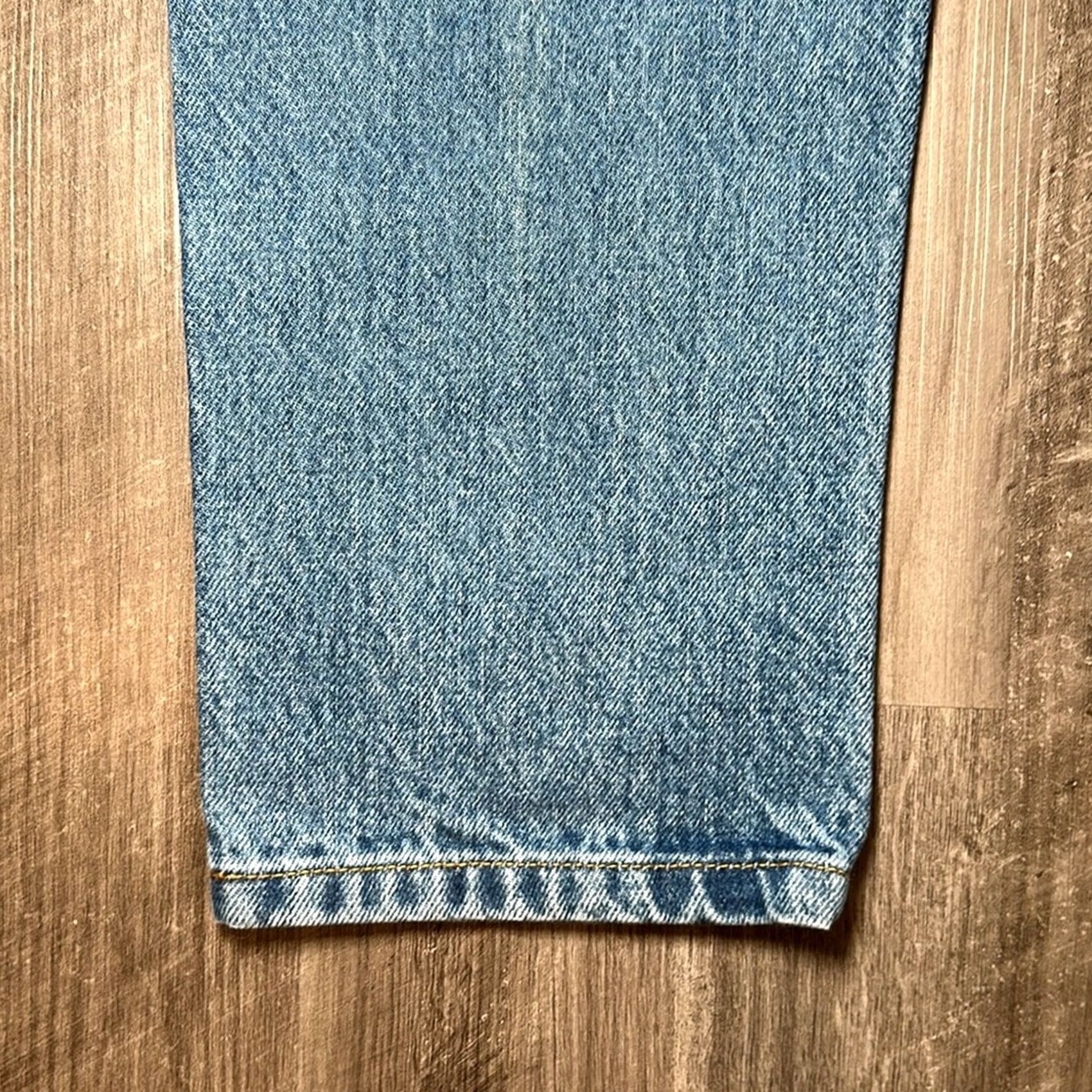 Jordache Jordache Jeans Jordache Classic Fit High Rise Jeans 9/10 Long Womens 10 Regular Blue Tapered 34 Inseam 45 Total Length 11 Rise 6 Thigh 12 MS10703 Size 32" / US 10 / IT 46 - 3 Thumbnail