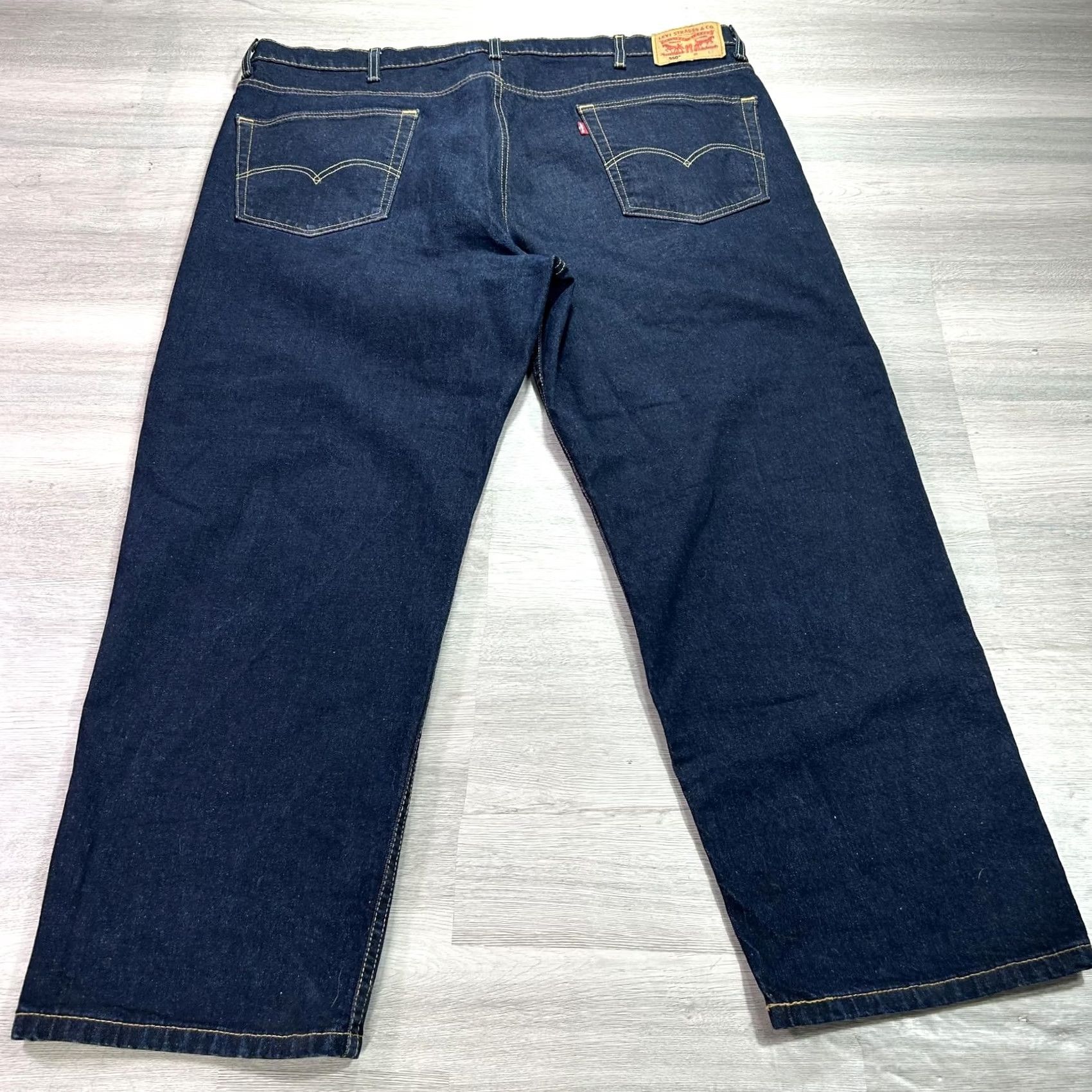 Levi's Levi's 550 Relaxed Jeans Mens W44 L29 Blue Denim Dark Wash Stretch Tapered 550 Jeans Size US 39 - 2 Thumbnail