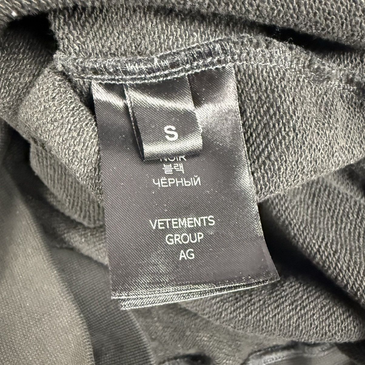 Vetements Vetements AW21 Metal Patches Hoodie Size US S / EU 44-46 / 1 - 8 Thumbnail