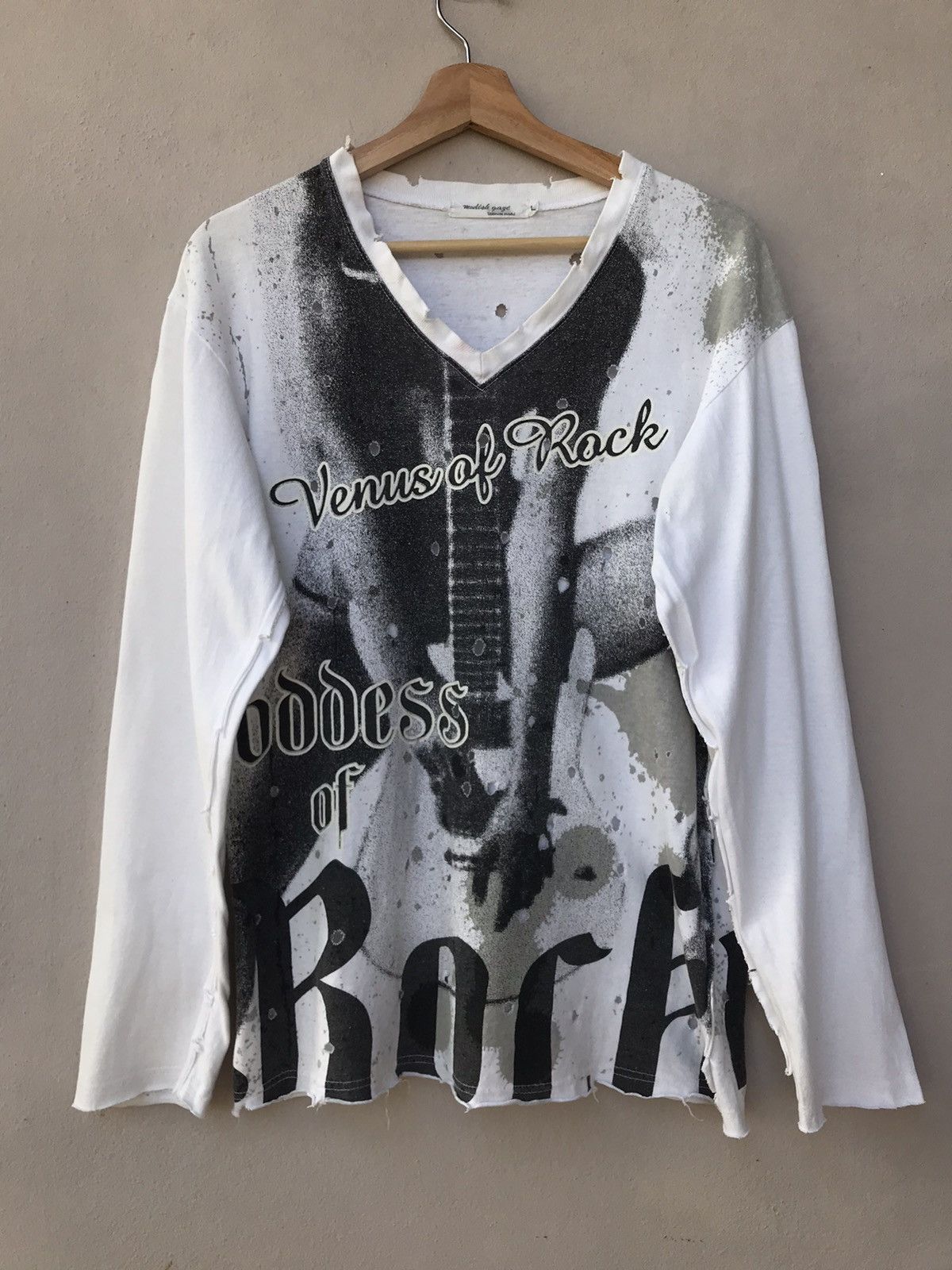 Japanese Brand Thrashed ModishGaze Venus of Rock Distressed Longsleeve Tee Size US L / EU 52-54 / 3 - 1 Thumbnail