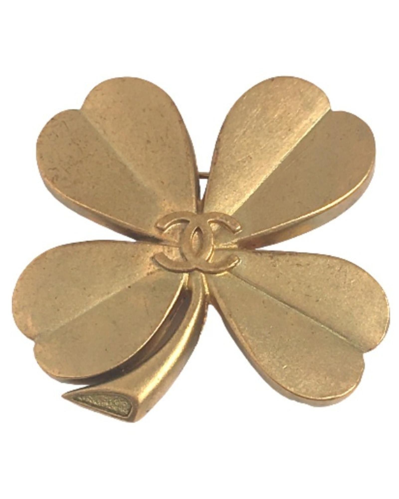 image of Chanel Gold Clover Corsage Accessory, Women's