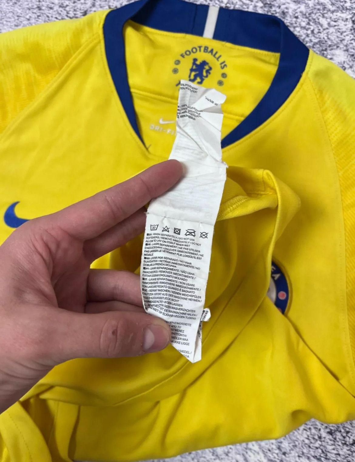 Nike Soccer jersey Chelsea Nike 2017/18 y2k dri-fit men’s size S Size US M / EU 48-50 / 2 - 5 Thumbnail