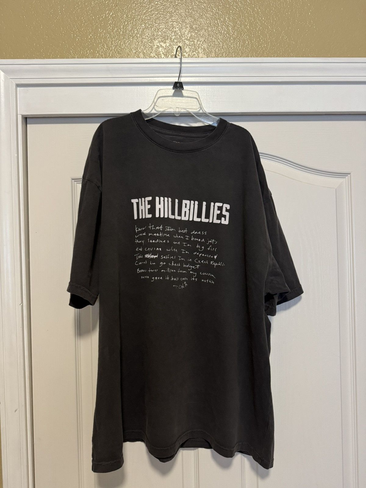Kendrick Lamar × Martine Rose Martine Rose The Hillbillies Camp Flog Gnaw 2023 T-Shirt Size US L / EU 52-54 / 3 - 1 Thumbnail