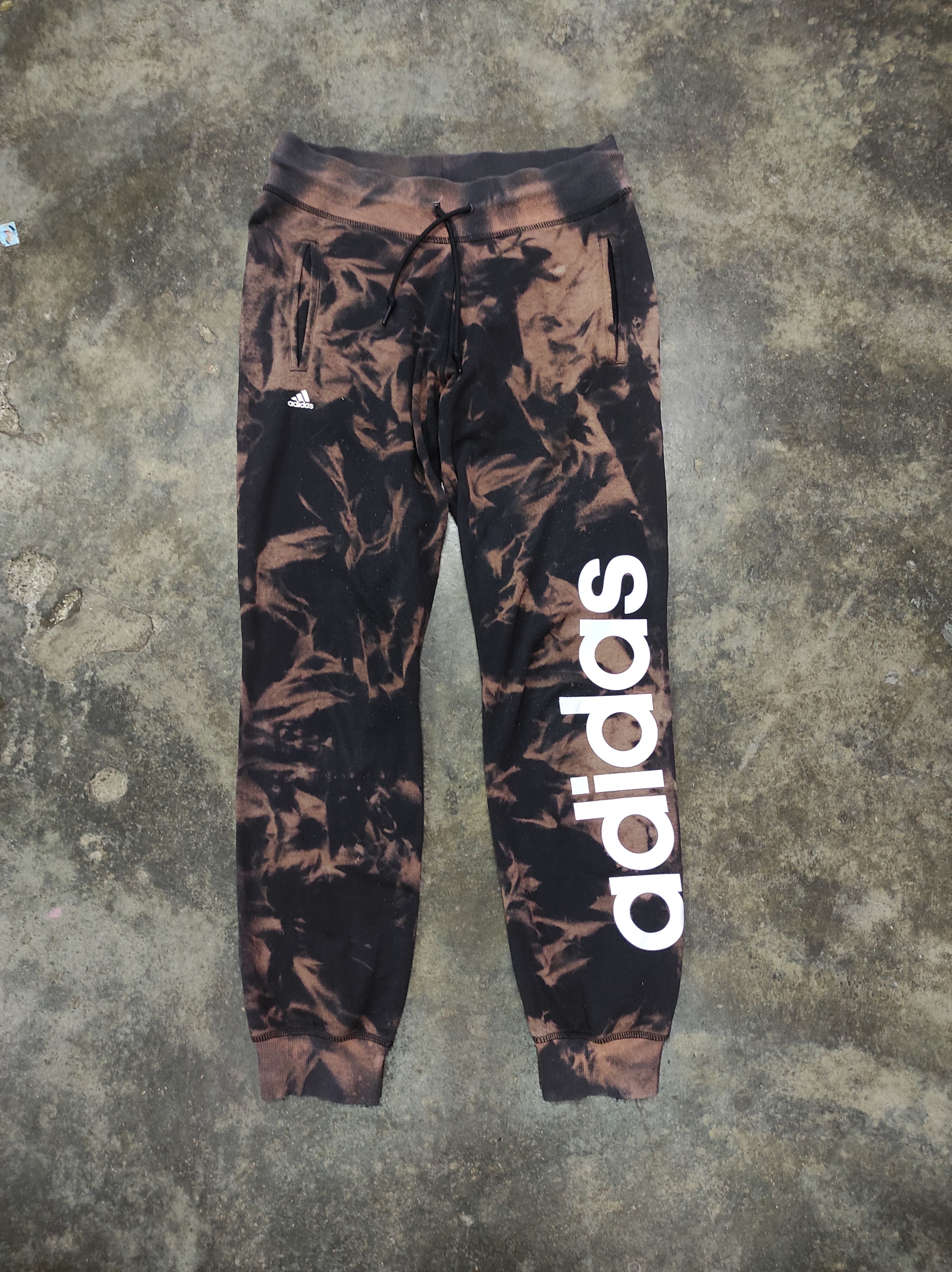 image of Adidas Sport Essentials Climalite Sweatpants Acid Wash in Tie Dye, Men's (Size 32)