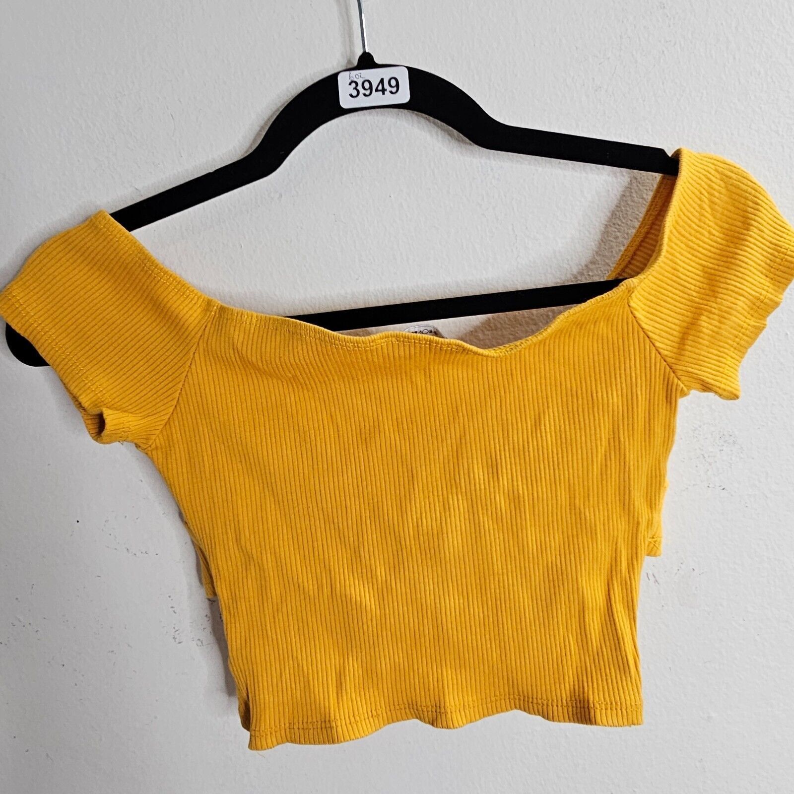 Other Mustard Take It Or Leave It Off Shoulder Crop Ribbed Top XS Size XS / US 0-2 / IT 36-38 - 1 Thumbnail