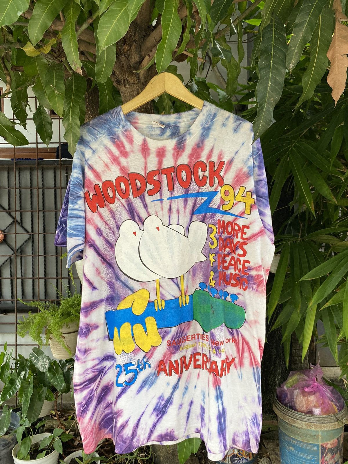 Vintage Crazy Woodstock (1994) Size US XL / EU 56 / 4 - 1 Thumbnail