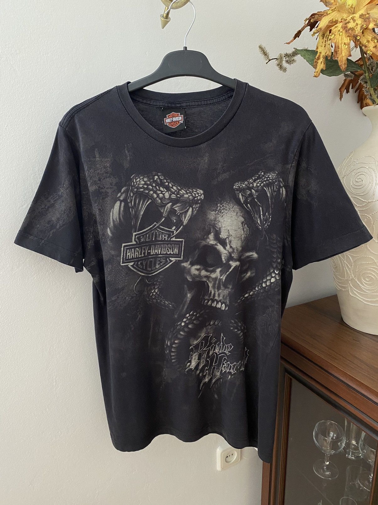 Harley Davidson Vintage Harley Davidson 00s Skull Y2K Tee Size US M / EU 48-50 / 2 - 1 Thumbnail