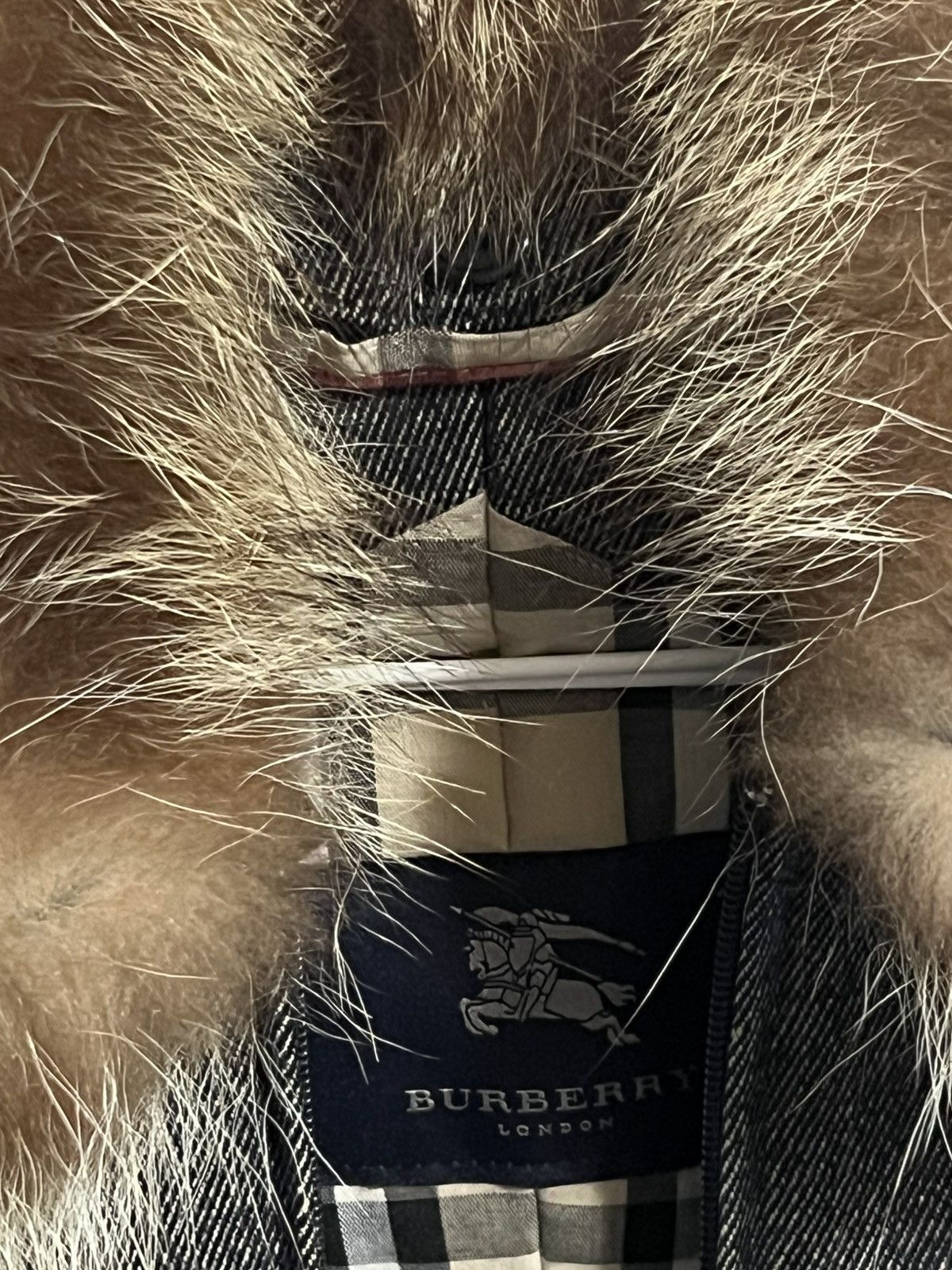 Burberry Burberry Fur Debim Jacket 2 Size S / US 4 / IT 40 - 2 Thumbnail