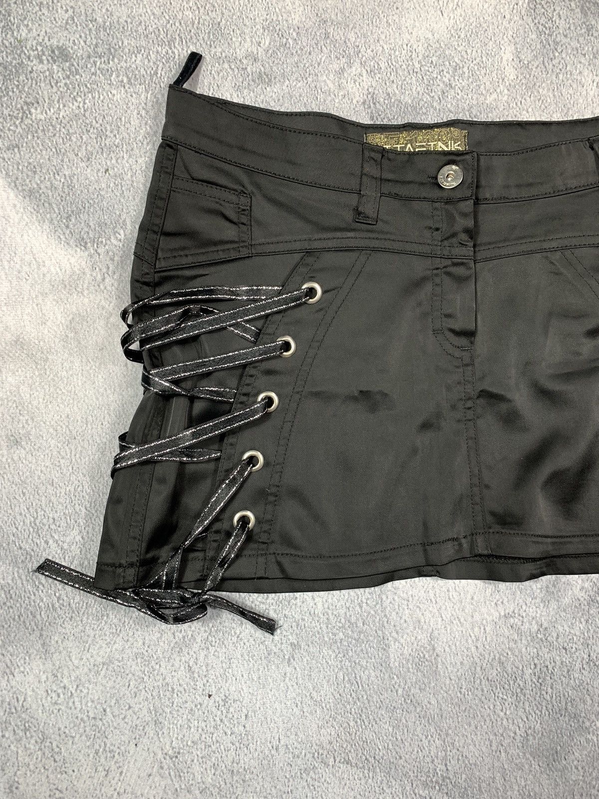 Vintage Vintage Y2K Avant Garde bondage mini skirt opium streetwear Size 30" / US 8 / IT 44 - 3 Thumbnail
