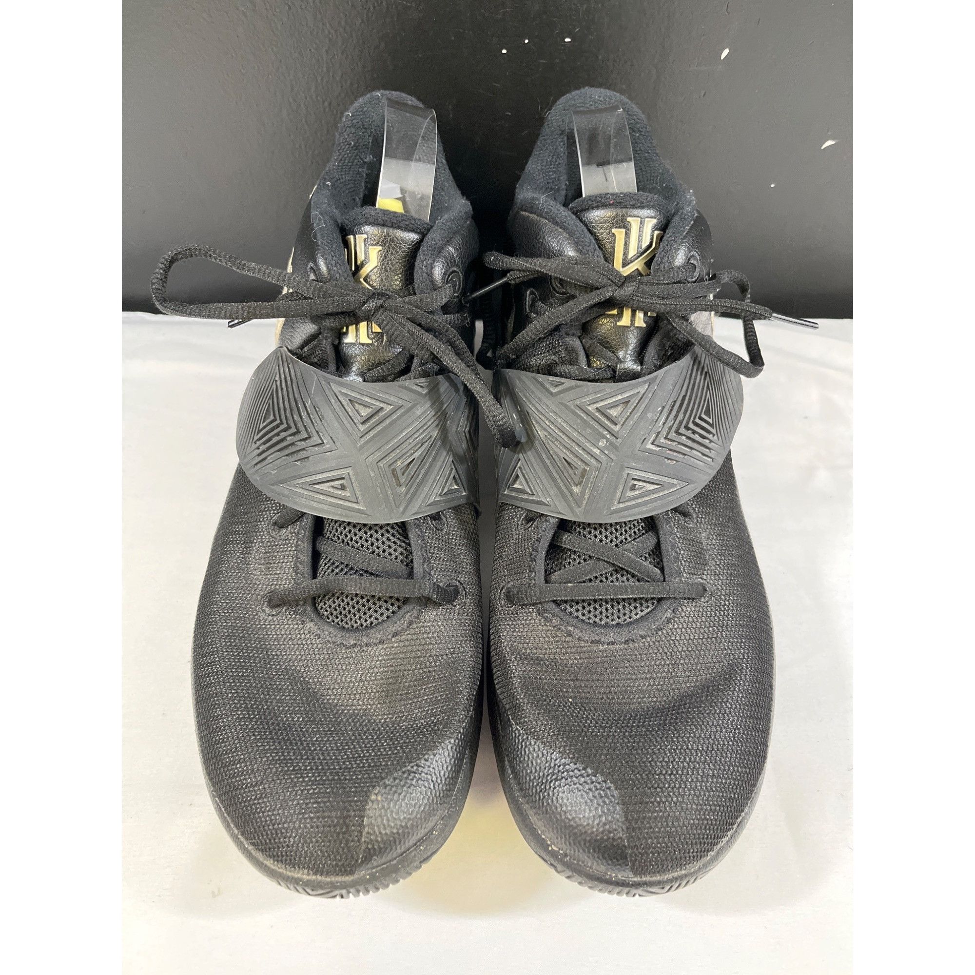 Nike Nike Kyrie Flytrap 3 Mens Black Mid Top Sneakers Size 12 SKU Size US 12 / EU 45 - 2 Thumbnail