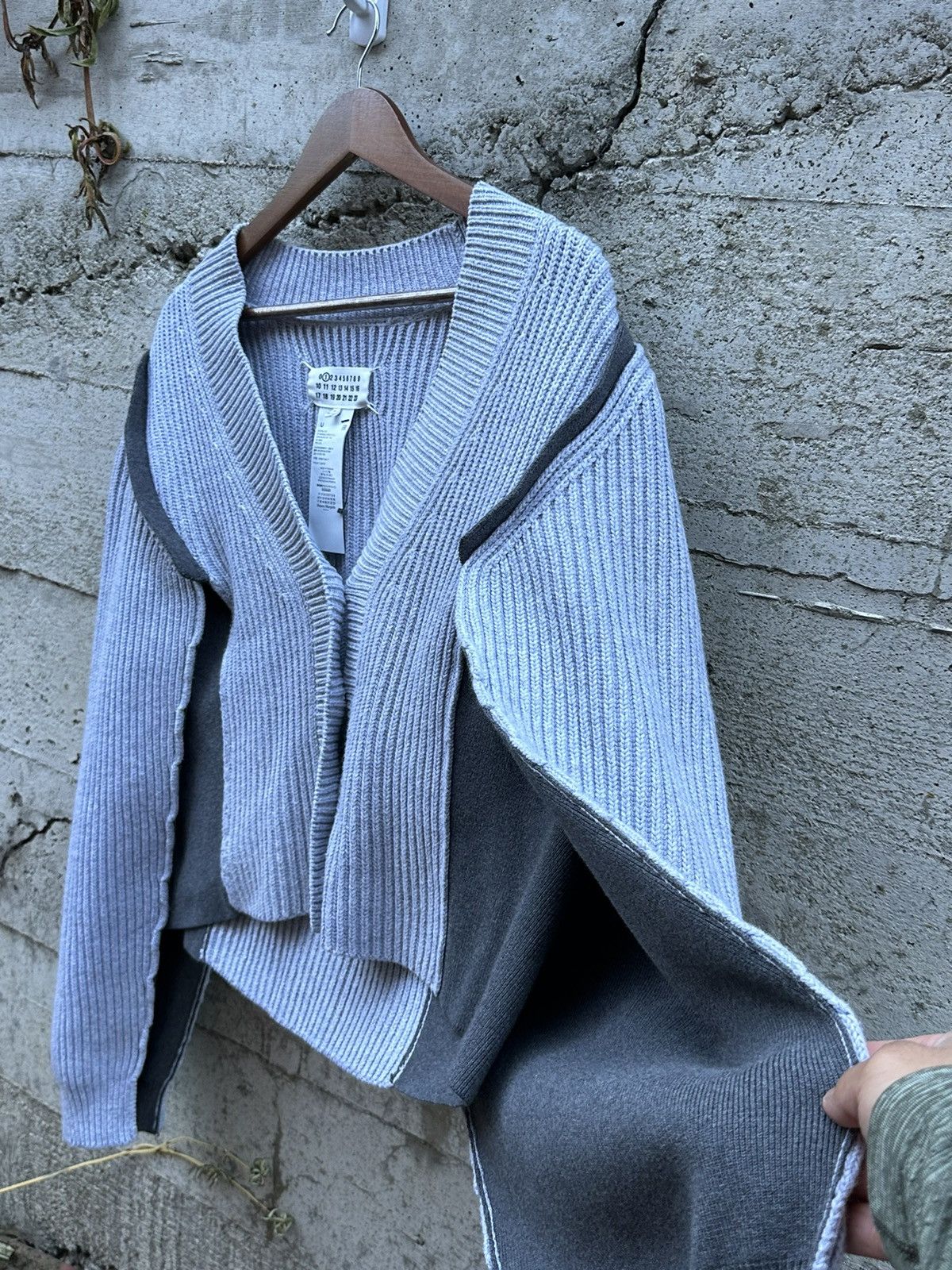 Maison Margiela RARE GRAIL Maison Margiela double panel stitched cardigan Size US M / EU 48-50 / 2 - 3 Thumbnail
