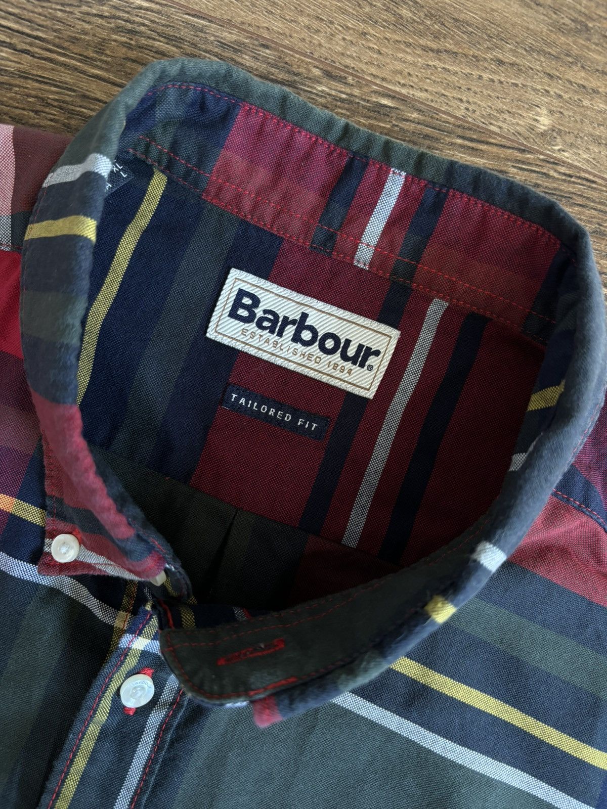 Barbour × Vintage BARBOUR Highland Check 23 Tailored Fit Shirt Navy Red Check Size US L / EU 52-54 / 3 - 5 Thumbnail