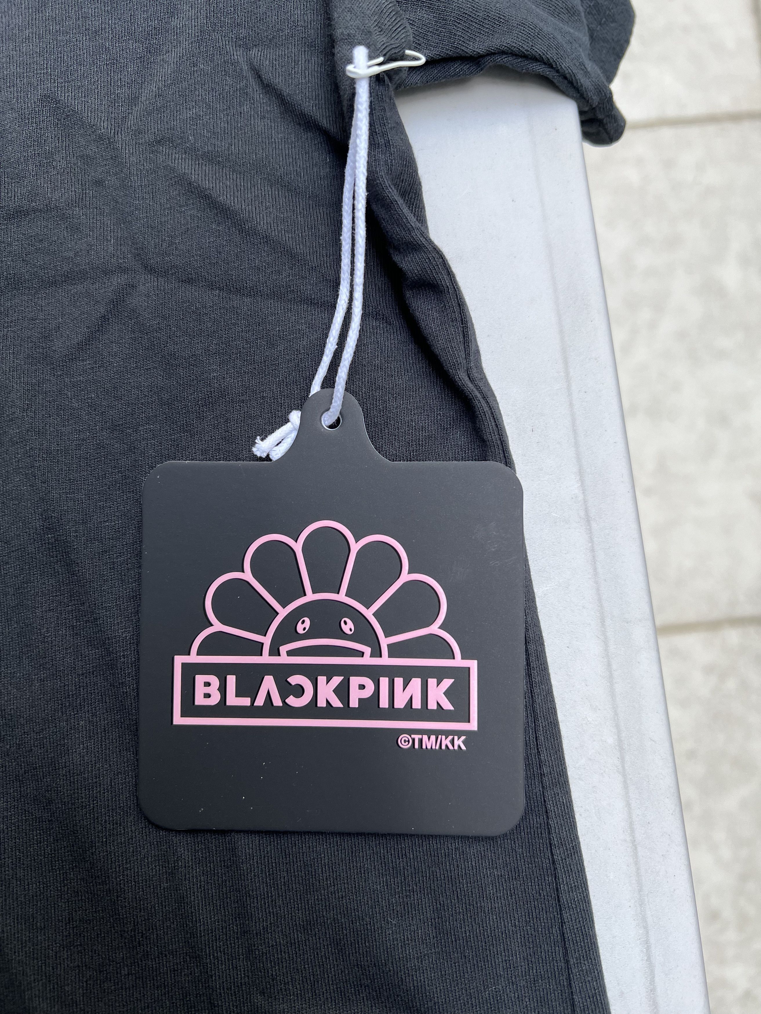 Takashi Murakami Blackpink Takashi Murakami Rainbow Flower T-Shirt Size US M / EU 48-50 / 2 - 5 Thumbnail