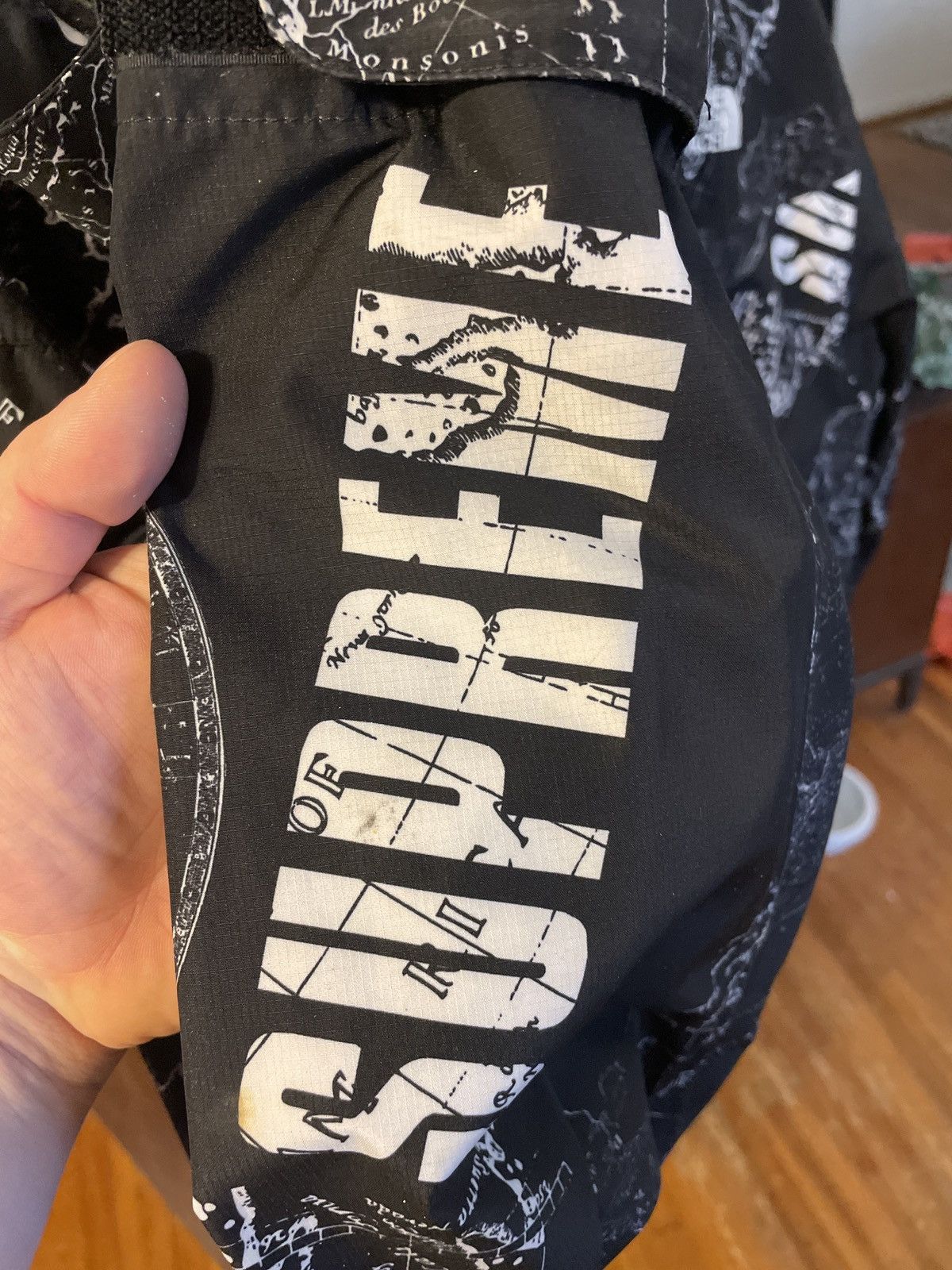 Supreme × The North Face Supreme x The North Face - Venture Coat Size US L / EU 52-54 / 3 - 3 Thumbnail