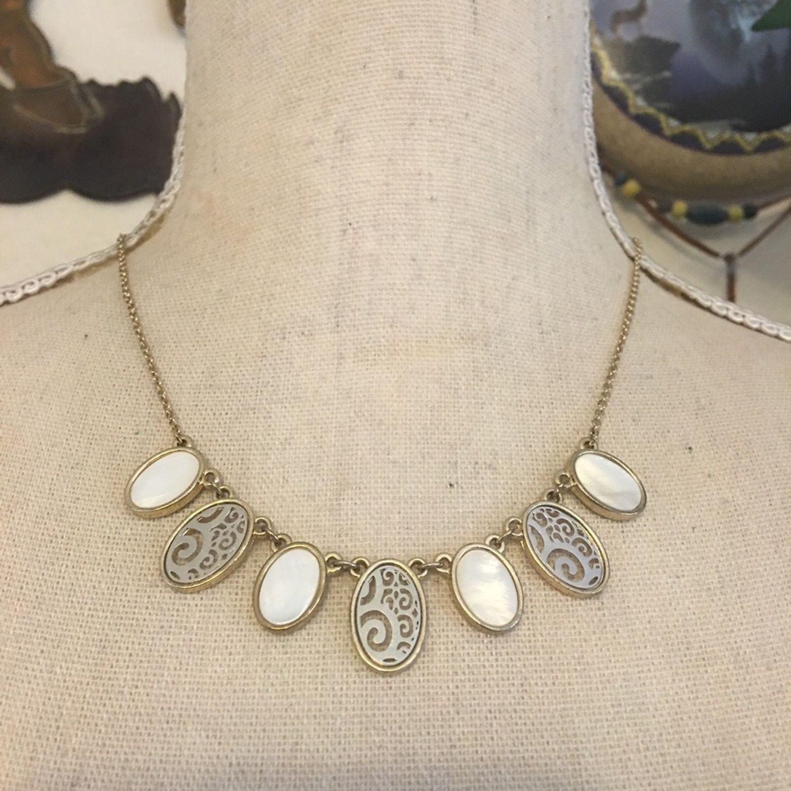 Jewelry Mother Of Pearl And Cut Out Filigree Disc Necklace in Gold, Women's