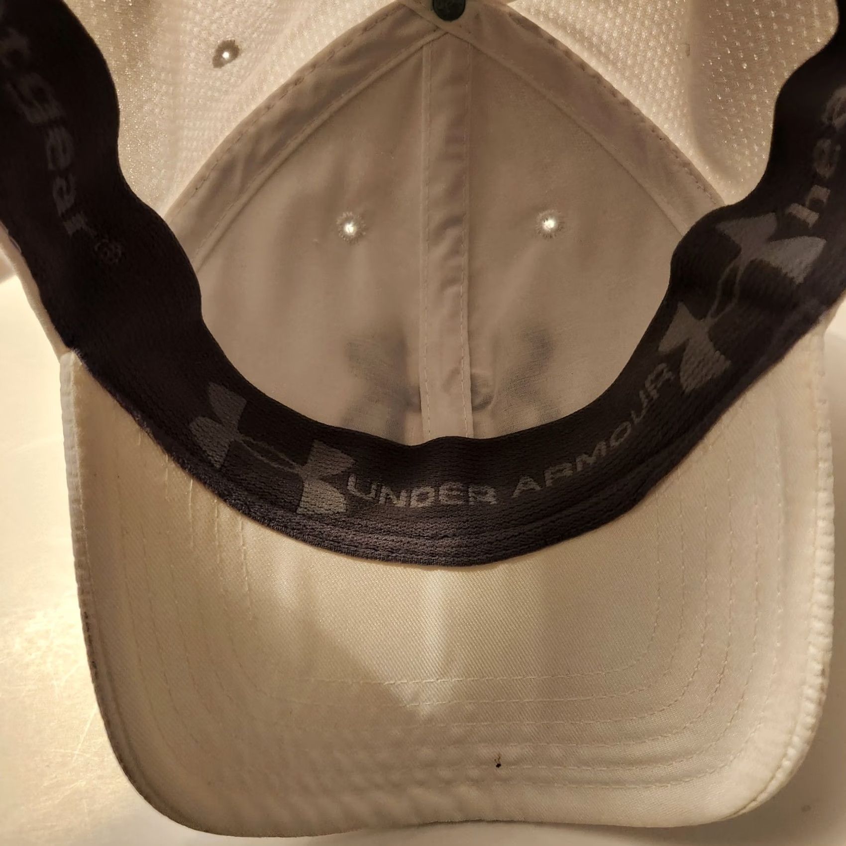 Under Armour Under Armour Hat Cap Flex Fit White Large XL Fitted Embroidered Performance Mens Golf Hat Size ONE SIZE - 6 Thumbnail