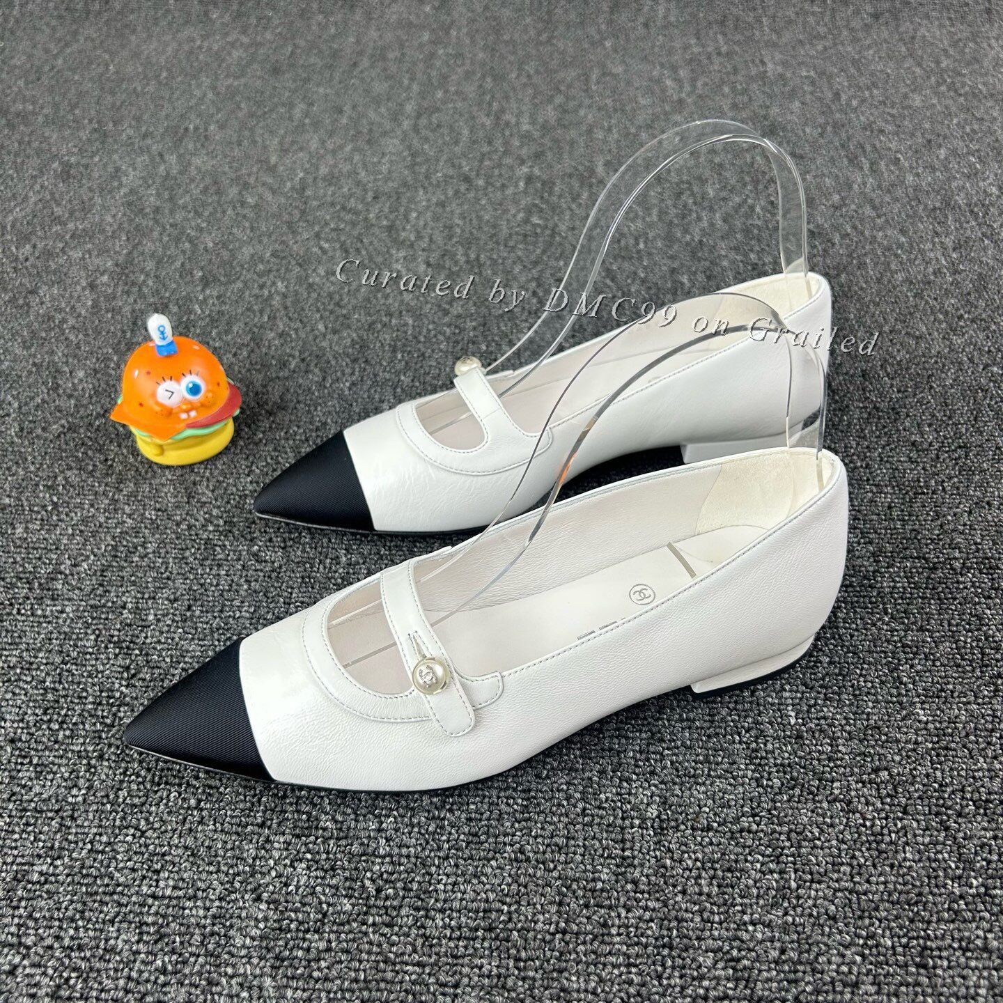 Chanel Chanel White Pointed Mary Jane Shoes Size US 5.5 / IT 35.5 - 1 Thumbnail