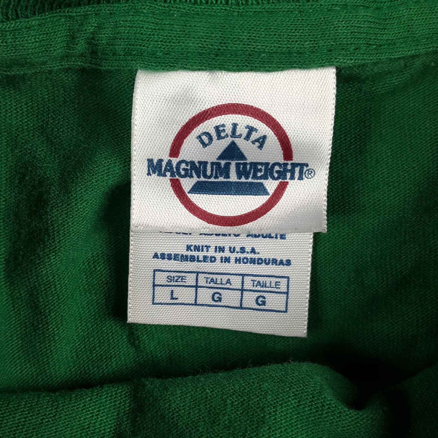 Delta VINTAGE Delta Men's T-Shirt Short Sleeve Crew Neck Green 90s Christmas Funny Retro Movie Xmas Size US L / EU 52-54 / 3 - 7 Thumbnail