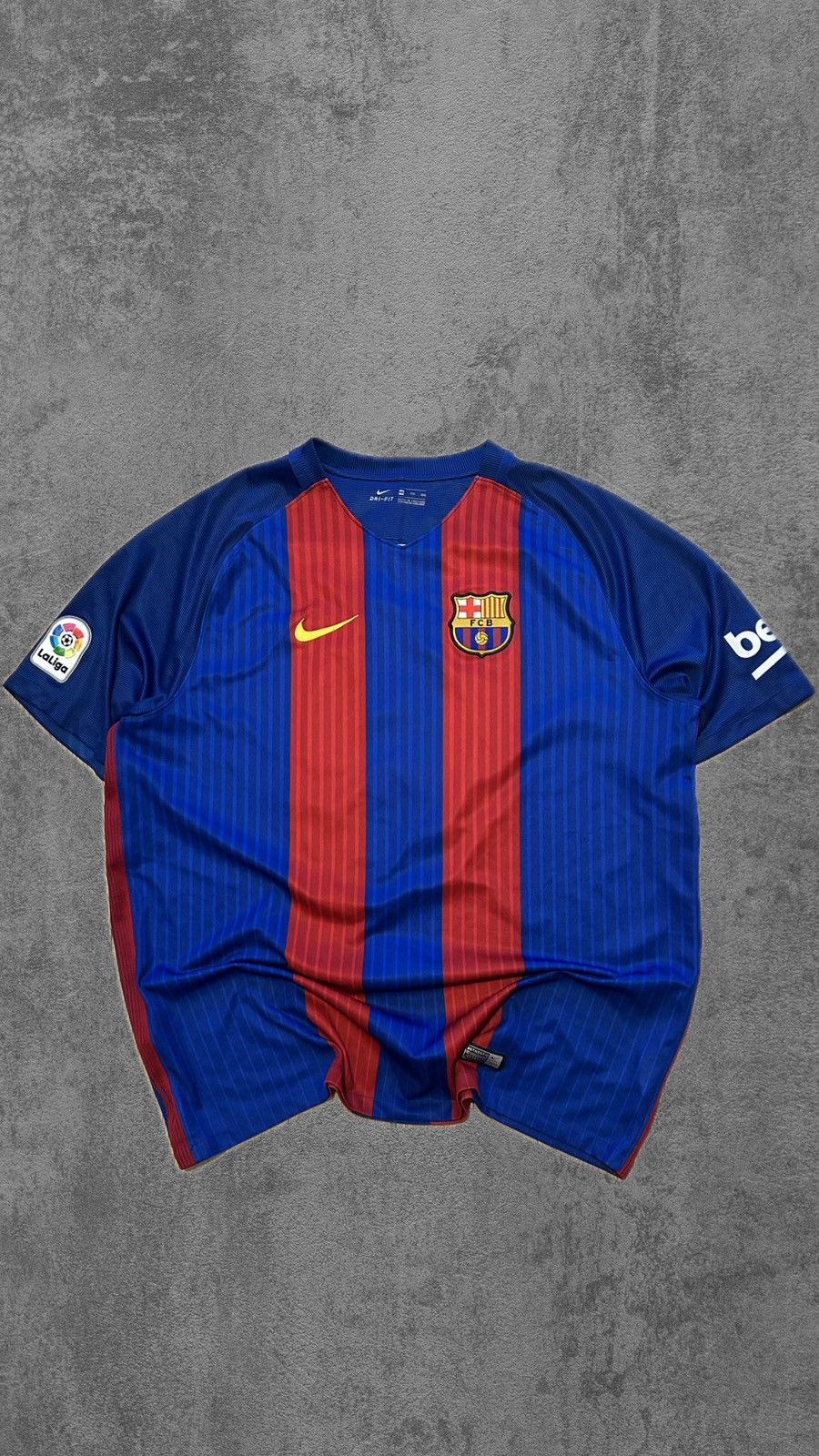 Nike × Vintage Soccer Jersey Kit Nike FC Barcelona 2016/17 Home #10 Messi Size US XL / EU 56 / 4 - 2 Thumbnail