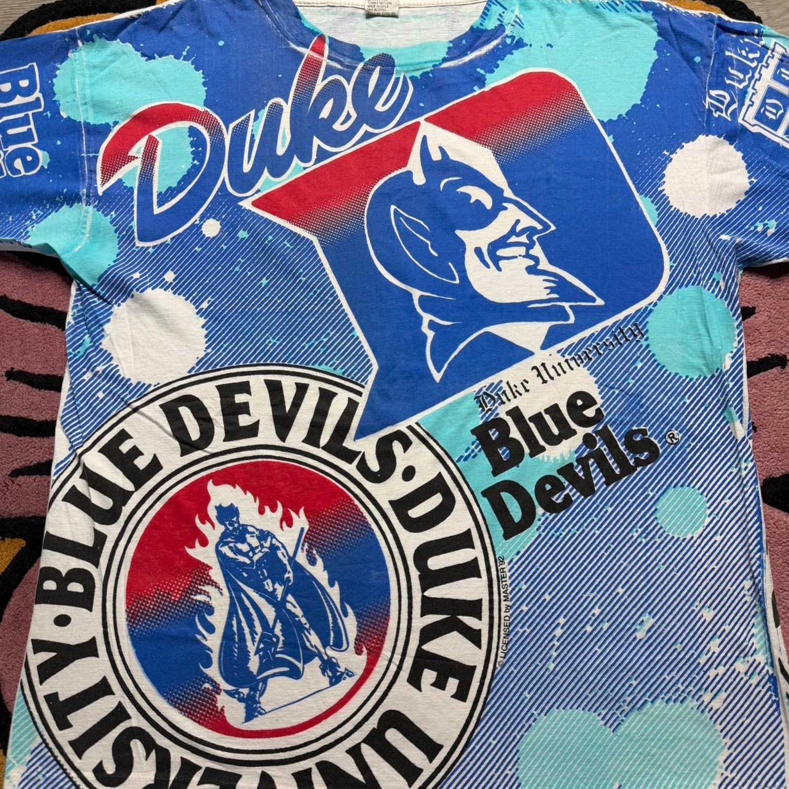 NCAA × Vintage Vintage 90’s Duke University Blue Devils AOP Graphic T-shirt Size US XL / EU 56 / 4 - 2 Thumbnail