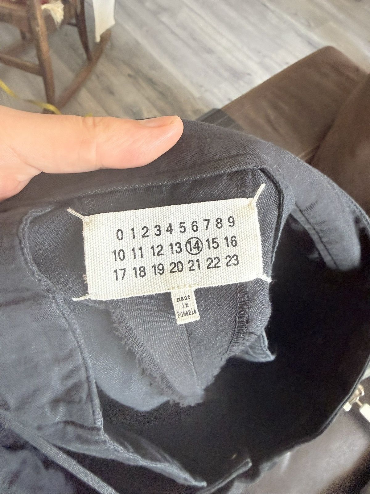 Maison Margiela Minimal Black Tailored Trousers with Drawstring Waist Size US 30 / EU 46 - 11 Thumbnail