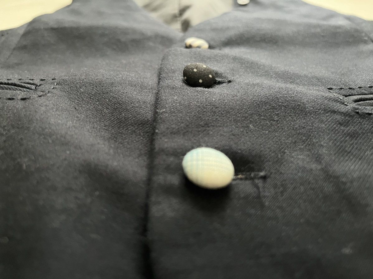 Insight Casual 3 Button Vest, PolyBlend, Men US Small, Brand=Insight Size US S / EU 44-46 / 1 - 9 Thumbnail