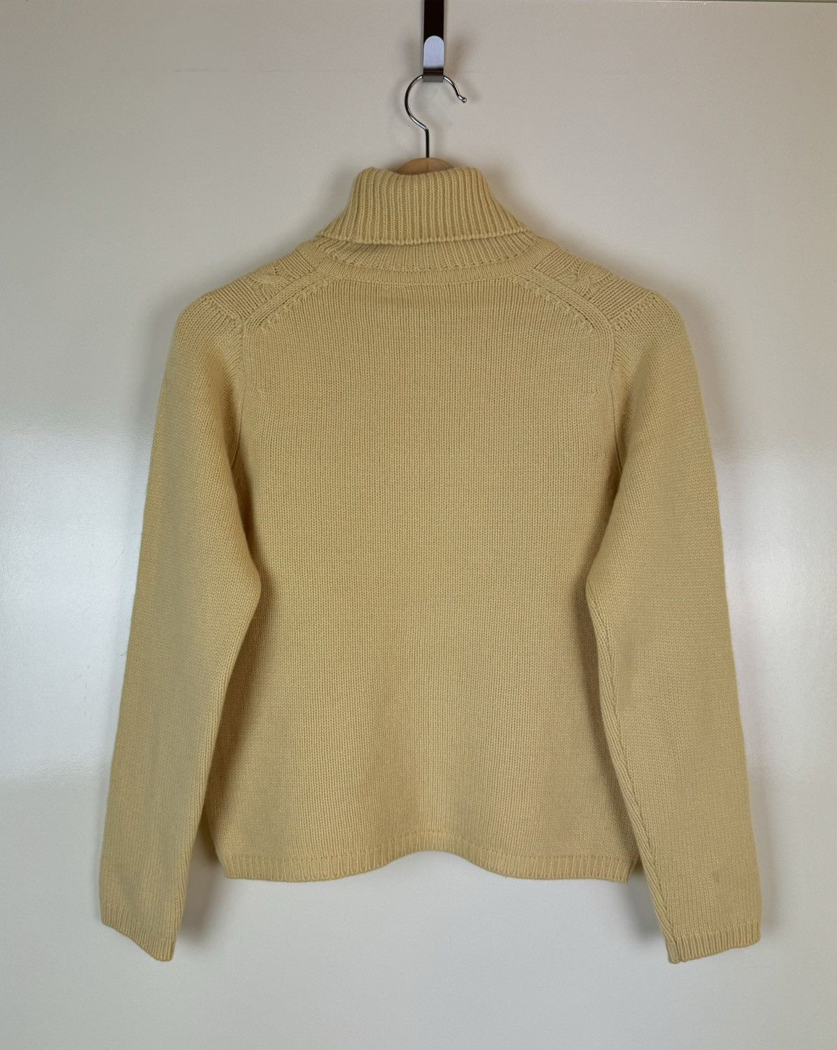 Johnstons Of Elgin JOHNSTONS OF ELGIN Cashmere Cable Knit Turtleneck Sweater S Size S / US 4 / IT 40 - 8 Thumbnail