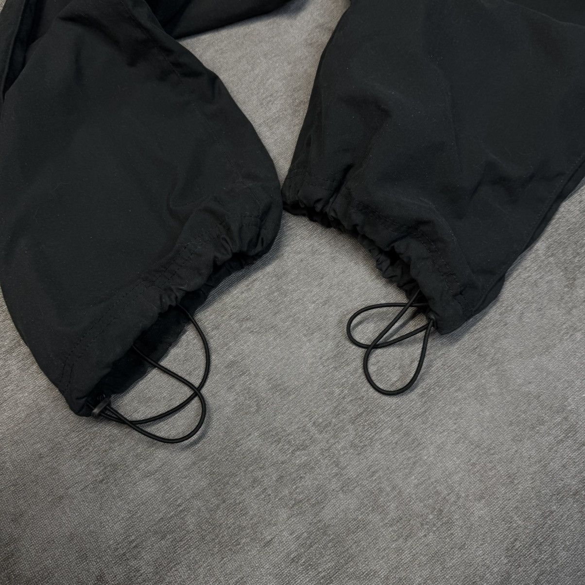 Nike Vintage Nike Nylon Track pants joggers drill y2k Size US 30 / EU 46 - 7 Thumbnail