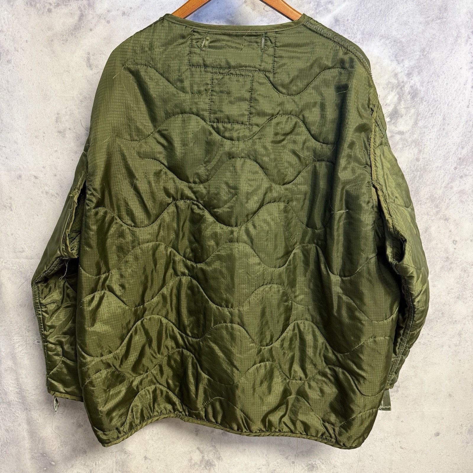Vintage US Military Liner Mens XL Green Quilted Cold Weather Size US XL / EU 56 / 4 - 2 Thumbnail