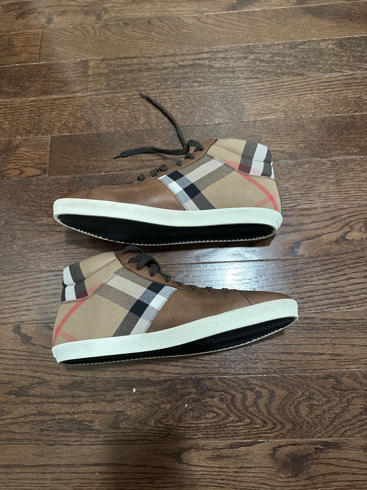 Burberry Burberry Vintage Check High Top Sneaker Size US 11 / EU 44 - 4 Thumbnail