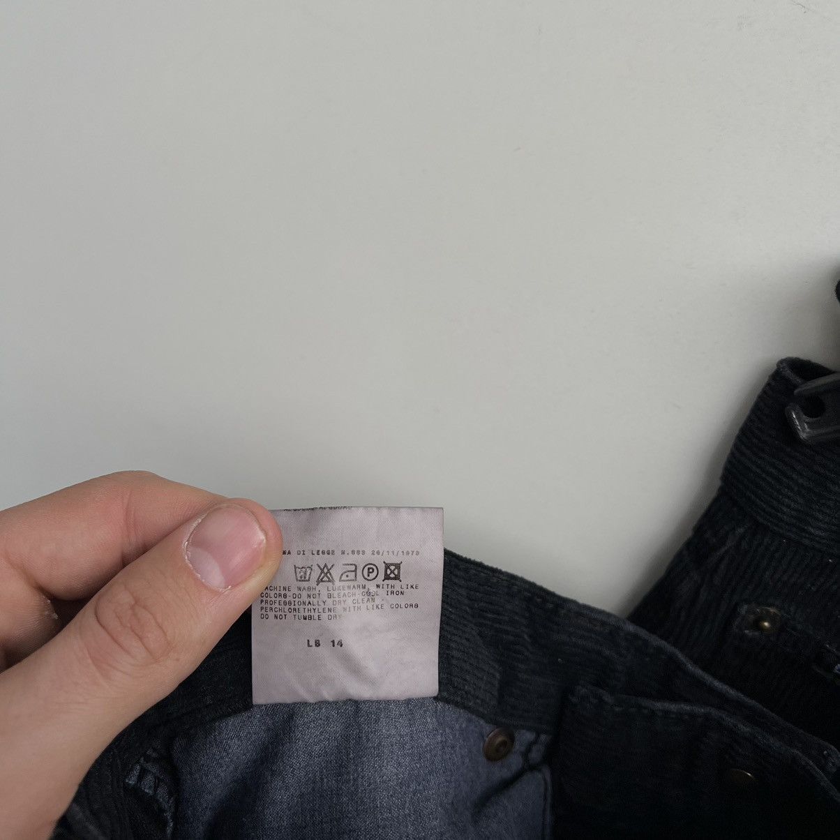 Designer × Dolce & Gabbana Dolce Gabbana velvet pants Size US 30 / EU 46 - 6 Thumbnail