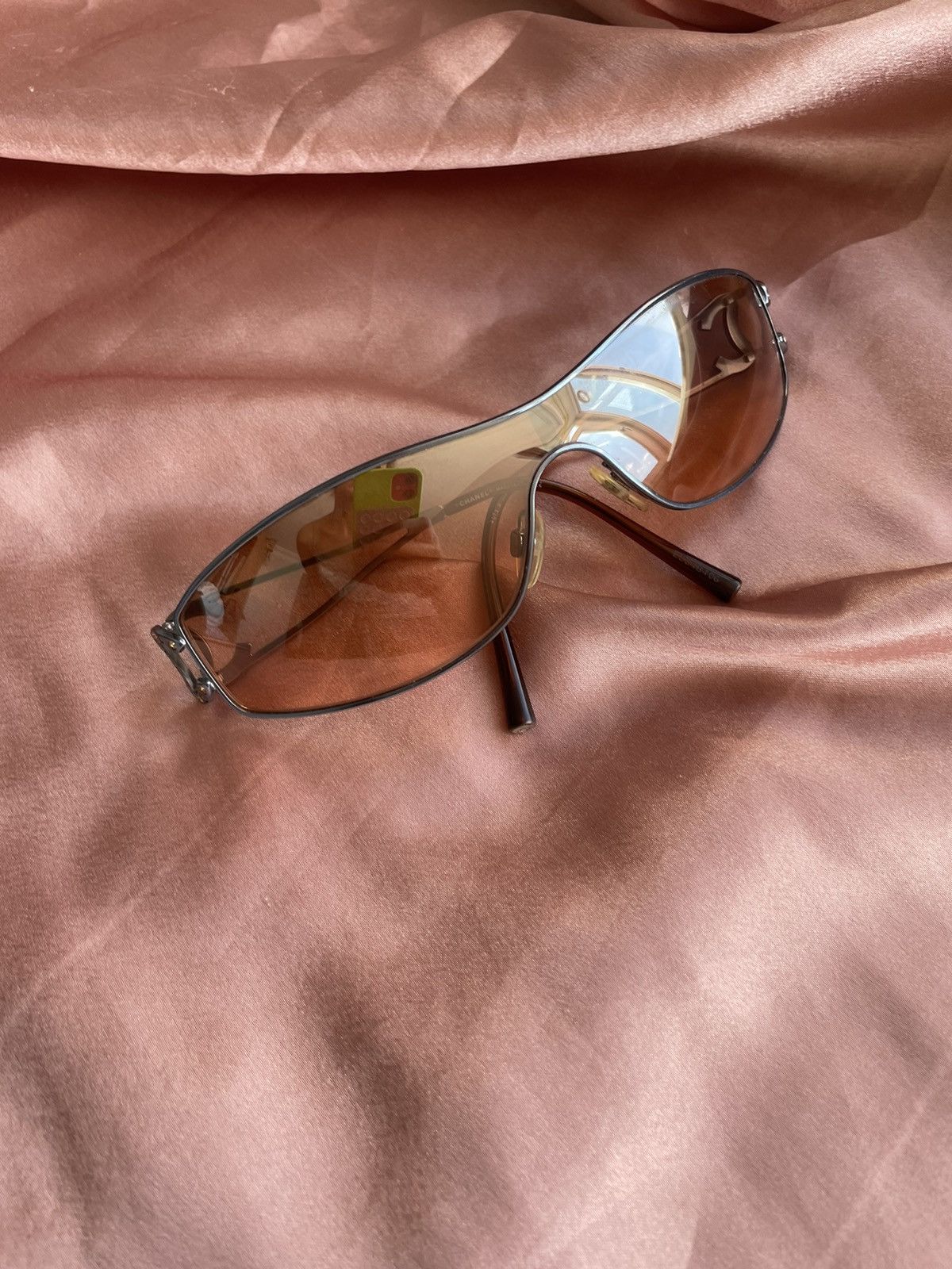 Chanel Chanel 4073 b sunglasses Size ONE SIZE - 4 Thumbnail
