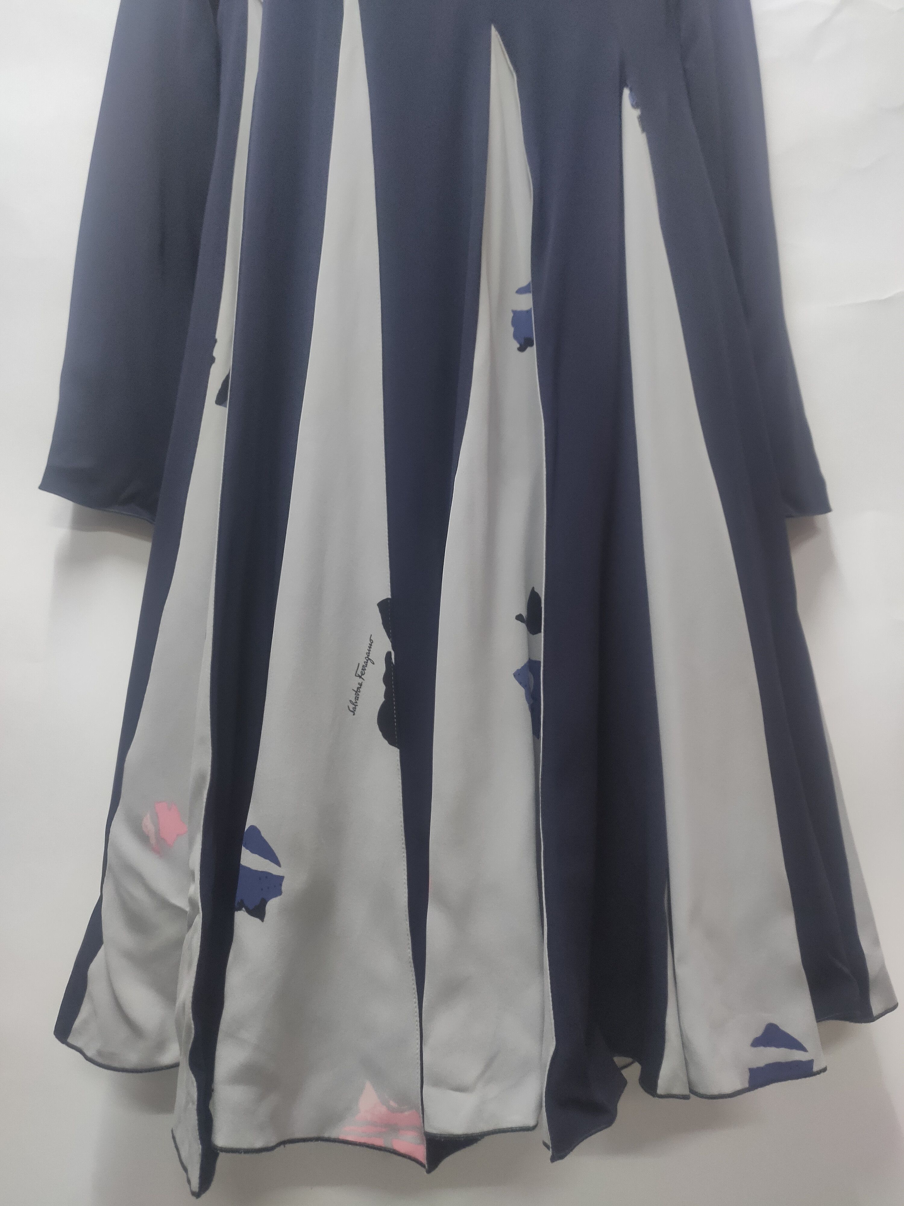 Salvatore Ferragamo Salvatore Ferragamo dresses Size M / US 6-8 / IT 42-44 - 9 Thumbnail