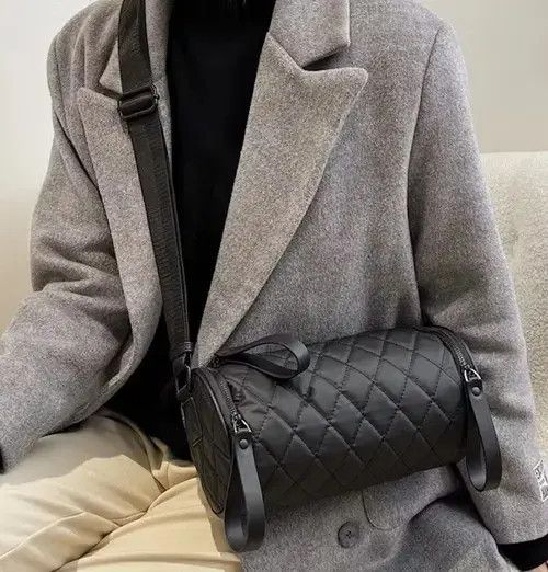 Japanese Brand Utility grunge quilted crossbody pouch bag side bag Size ONE SIZE - 2 Thumbnail