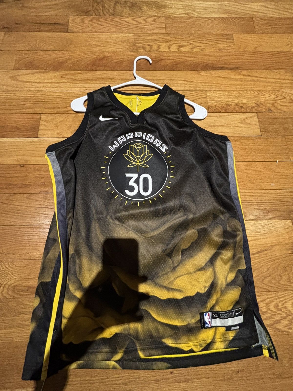NBA Stephen Curry Golden State Warriors City Edition Jersey Size US XL / EU 56 / 4 - 3 Thumbnail