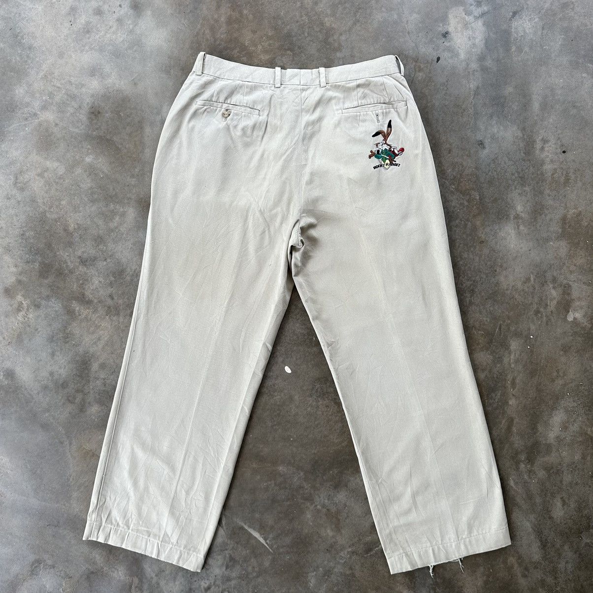 Japanese Brand × Vintage Vintage Rocky Rabbit Distressed Beige Casual Trousers Pant Size US 33 - 9 Thumbnail